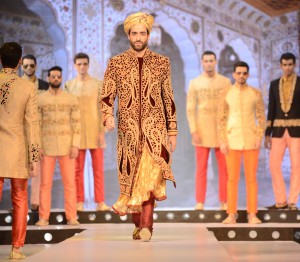Top models at Arabic Fashion Show at Oman Muscat