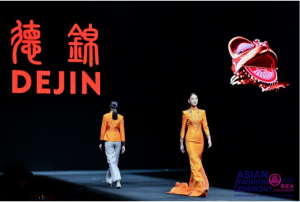 Designer Zhou Jin’s fashion show “Shang Fang”