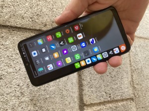 Avoozer KV Beta Privacy Smart Phone