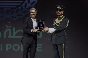 (L-R) Haider Ali Khan, CEO of Bayut & dubizzle, and Captain Jassim Al Hammadi, Dubai Police Band