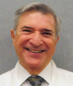 Roger Druckman, DDS, DAAPM, FAGD, FADI, FICCMO, FAACP, a Dentist in Private Practice