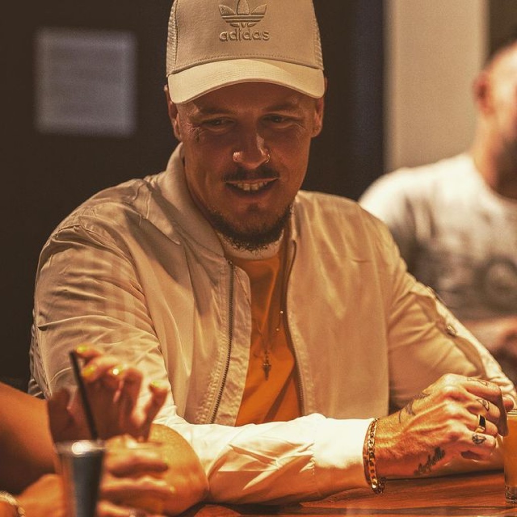 Artist Crackerjack has Shown His Individuality And Uniqueness With The