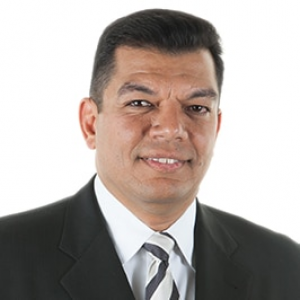 Ahmed Abdelsalam, MD, FACS, an Ophthalmologist with Chicagoland Retinal Consultants & Eyecare Service Partners