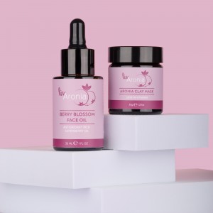 The Flawless Kit Combo ft. Aronia Clay Mask and Berry Blossom Face Oil