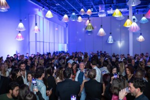 Alicia Keys performing at Secret Soirée | Photo: World Red Eye