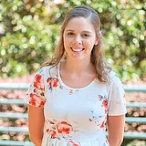Abbey Lee Johnson, MS, CCC-SLP, a Speech-Language Pathologist with Carolina Speak Now