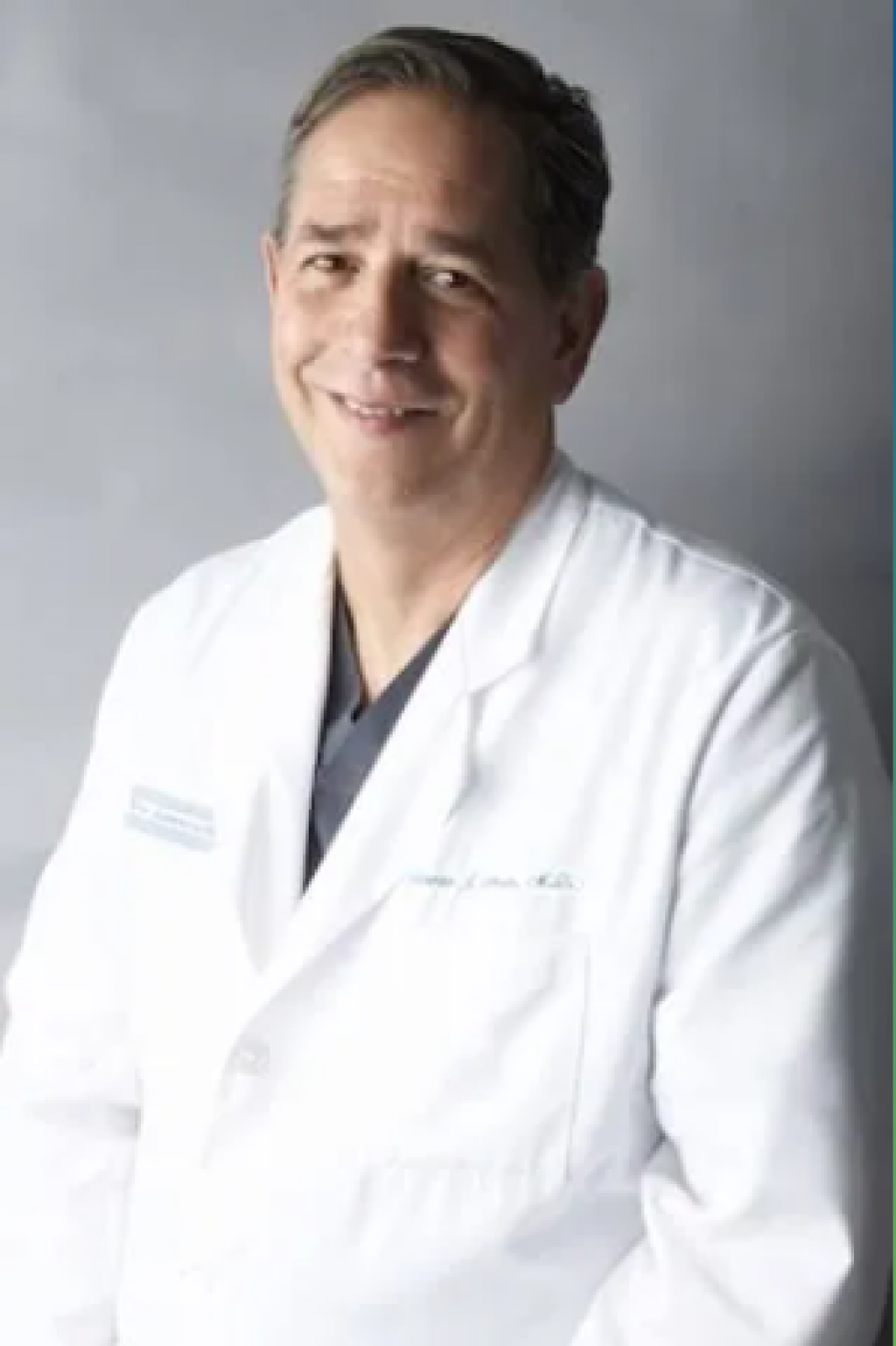 Alberto J. Aran, MD, an Ophthalmologist with Aran Eye Associates & The Laser Center of Coral