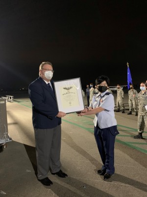 Cadet Wang Receives Her Mitchell Award