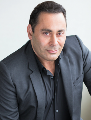 Dan Yamini, MD, FACS, a Plastic Surgeon with Sunset Cosmetic Surgery