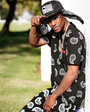 'Pull Up', 'Chess – Deluxe', and 'Way She Do It' by T-Docc