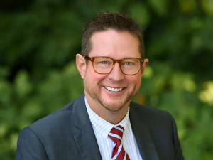 Curtis Thompson MD
