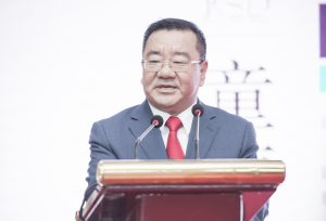 Dr Yan Lijin, Chairman of China Silk Road Group