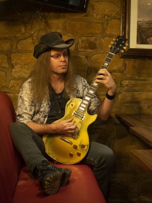 Howie G - Guitarist with Persian Risk Releases Debut Solo Album