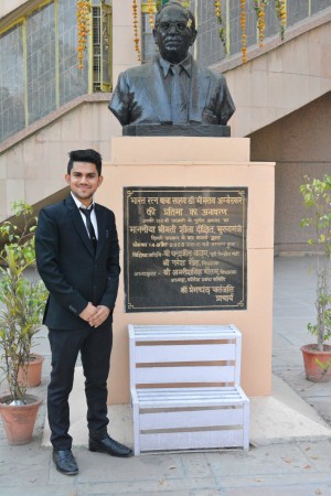 Dheeraj budhori Researcher