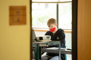 Student Grant Hutchinson, Grade 9