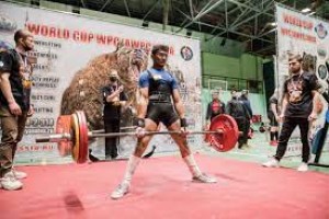 Varun Pradip Dave lifting while world cup