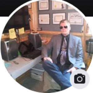 WITH ARTISTIC EXCELLENCE, Ralph Comfort Releases His New Heartfelt Single.