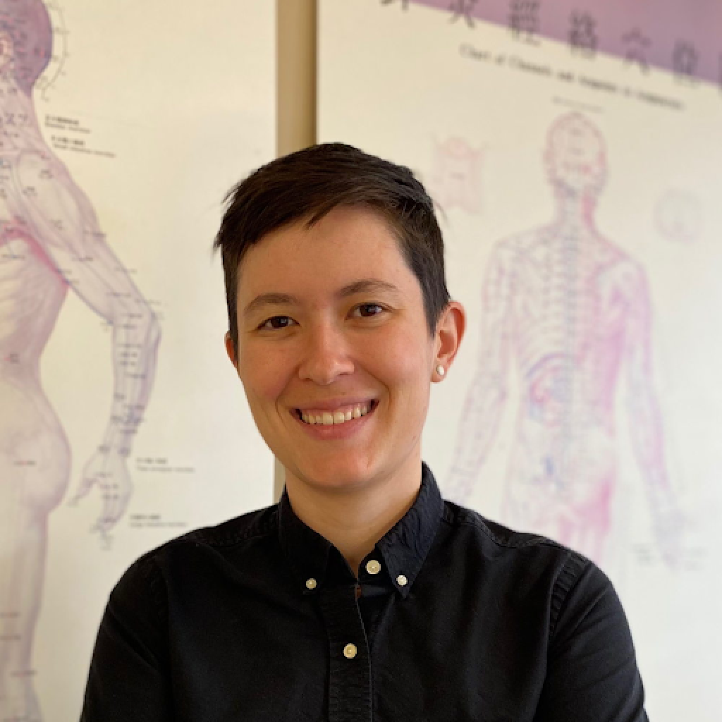 Zoe Holman, LAc, MAOM, an Acupuncturist with Coast to Coast Acupuncture