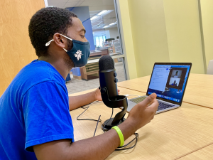 New ROI Vertical Logo Transparent