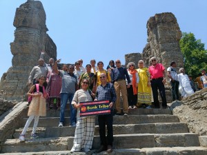 Group of Senior Citizens on Kashmir Tour