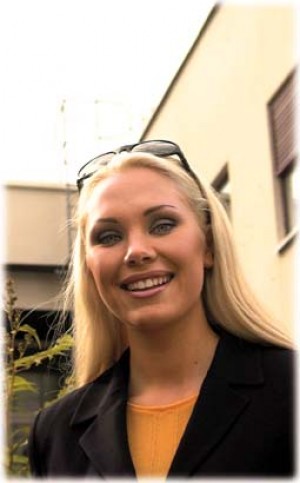 Beverly Hills Diet Cola hit with Supermodels! – 