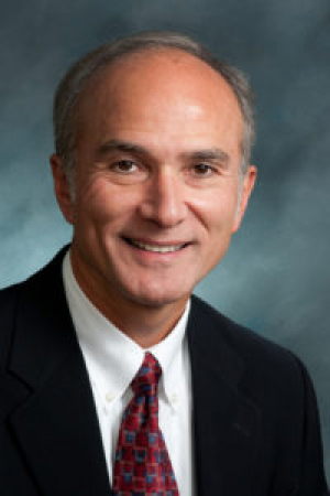 Robert L Barker MD FCCM