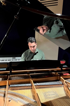 Hamed Shirbeygi Musician 2