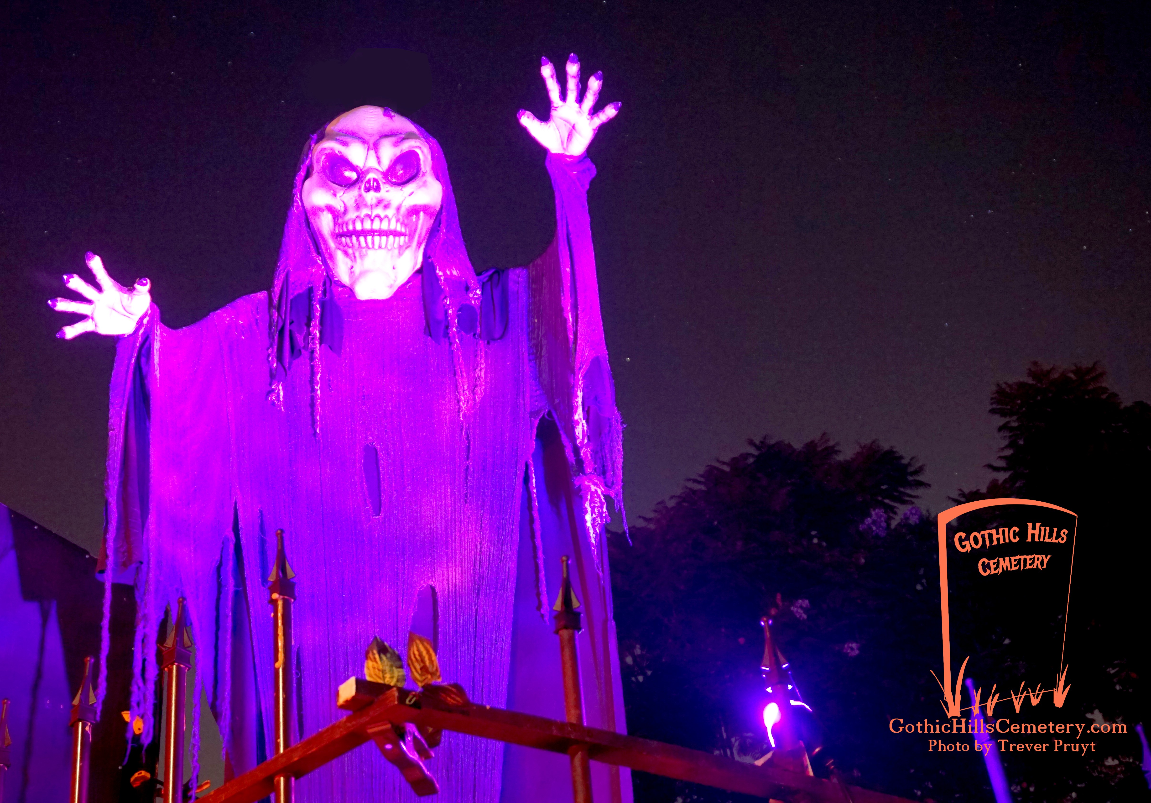 Gothic Hills Cemetery Haunted House Gothic Hills Cemetery Haunted House