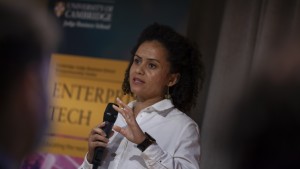 Dr Li via Ribeiro De Souza