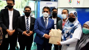 Ministry of Education delegation with Google Malaysia and Israk Solutions Sdn. Bhd.