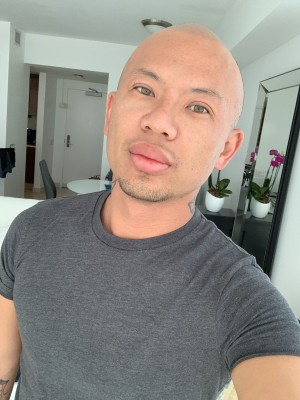 Chris Lee Is Keeping It Real With His Virtual Mental Health Buddy, Dreamcloud Psychiatry. 