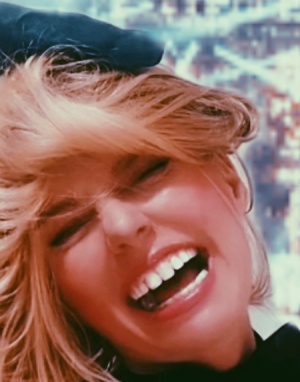 smile cabaretactress