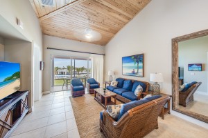 luxury beach rentals