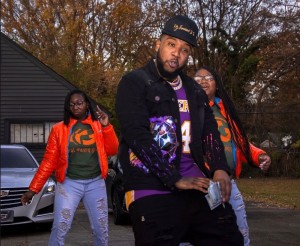 Mtee Taylor on Set of Wait Pt.2 Video