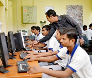 Fiinovation's take on the ‘Har Ghar Tiranga’ campaign across the CSR network