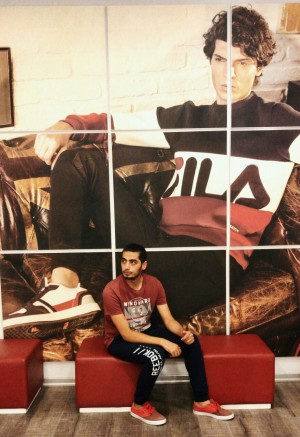 Biography of Iranian musician Ali Haghighatpour