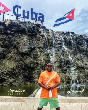 4Tshirt Shorts Bottle