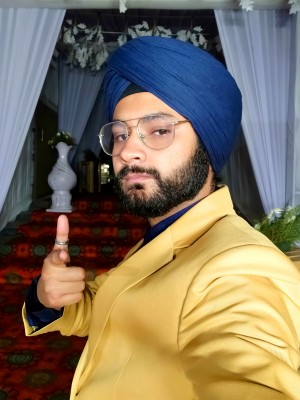 Monty: A Visionary Graphic Designer & Independent Music Producer from Aligarh