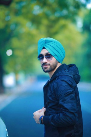 Musical KD at a photo shoot