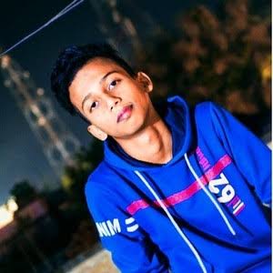 You Should Know About Amar Kumar Dang Who is Indian YouTuber, Gamer and Artist