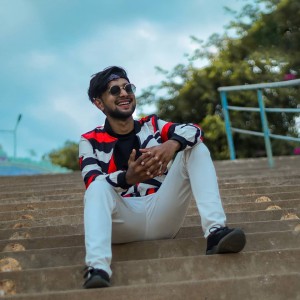 shaik lion crazy smile