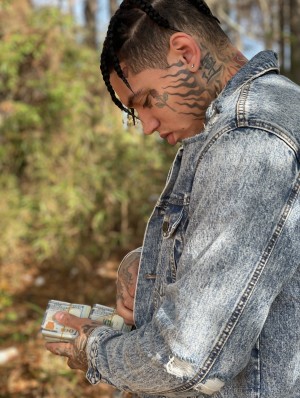 7320658A BDEE 46FD 9E59 5D0D628BB022