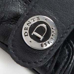 Dents Geneva Gloves - close-up on Dents stud