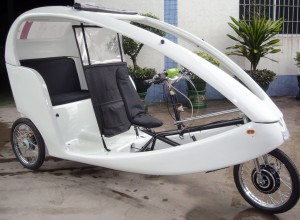 Introducing The NAUTILUS-CAR The World’s First Luxury Electric Rickshaw Sedan