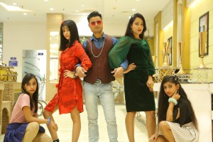 R.K.Rockstar Is a very good Music Artist Supper Hit Video song Pyaar Ka Bhoot Utaregi 