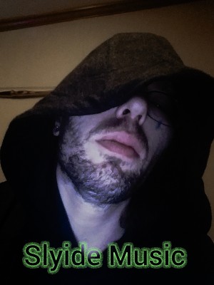 SLYIDE Hoodie