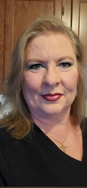 Kimberly L. Smith-Howard, DC, a Chiropractor with Dinoff Chiropractic