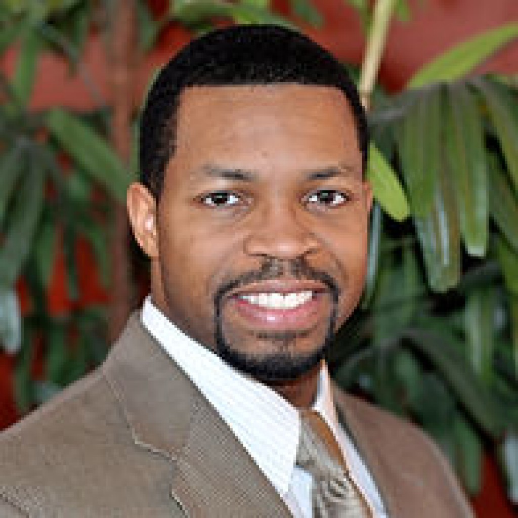 Scott Mimms, MD, a Certified Bariatric and General Surgeon with