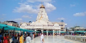 Queue management in temple