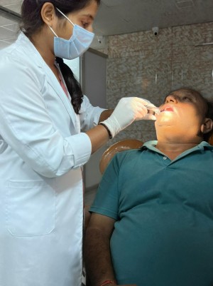 Best dental clinic in gomti nagar lucknow